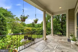 22409 Brook Point Way, Clarksburg, MD 20871 - Photo 5