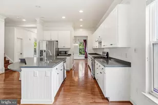 22409 Brook Point Way, Clarksburg, MD 20871 - Photo 21