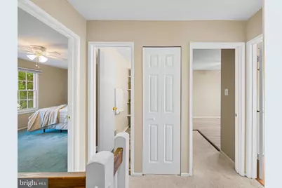 18726 Pikeview Drive, Germantown, MD 20874 - Photo 15