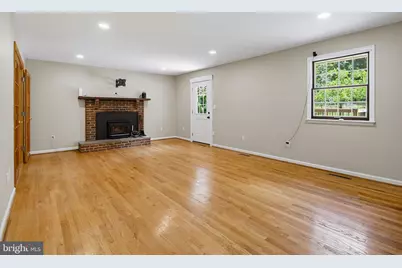 25509 Jonnie Court, Gaithersburg, MD 20882 - Photo 35