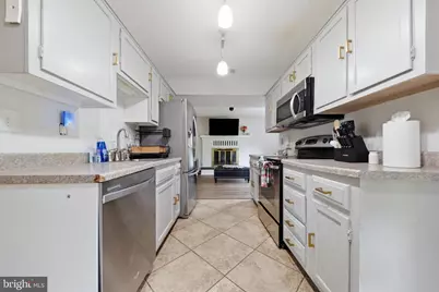 10725 Wayridge Drive, Montgomery Village, MD 20886 - Photo 15