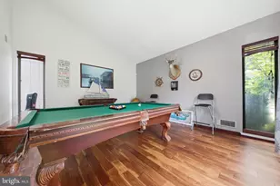 10725 Wayridge Dr, Montgomery Village, MD 20886 - Photo 7