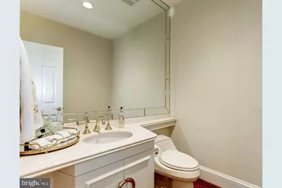 9909 Avenel Farm Drive, Potomac, MD 20854 - Photo 25