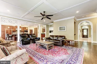 9909 Avenel Farm Drive, Potomac, MD 20854 - Photo 9