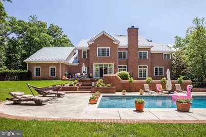 9909 Avenel Farm Drive, Potomac, MD 20854 - Photo 5