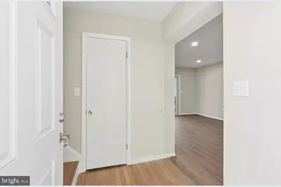 46 State Court #98, Gaithersburg, MD 20877 - Photo 5