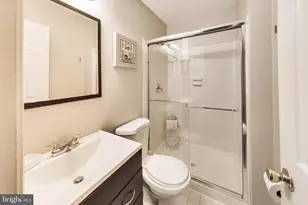 10075 Maple Leaf Dr, Montgomery Village, MD 20886 - Photo 17