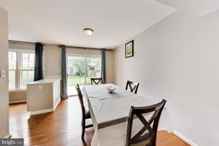 10075 Maple Leaf Dr, Montgomery Village, MD 20886 - Photo 5
