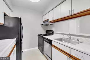 1639 Carriage House Terrace, Silver Spring, MD 20904 - Photo 19