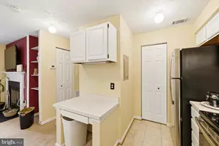 12204 Eagles Nest Ct, Germantown, MD 20874 - Photo 7