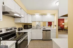 12204 Eagles Nest Ct, Germantown, MD 20874 - Photo 9