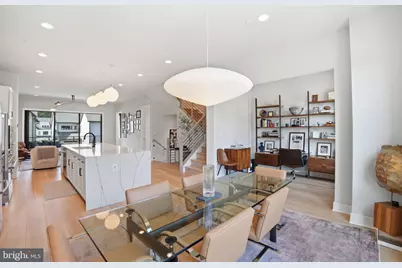 7027 Artesa Ln Lane, Bethesda, MD 20817 - Photo 9