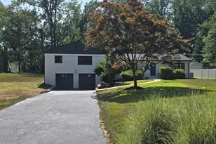 14200 Dav Rd, Rockville, MD 20850 - Photo 1