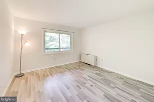 10300 Westlake Dr, Bethesda, MD 20817 - Photo 15