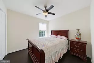 11 Fairbanks Dr, Gaithersburg, MD 20877 - Photo 17