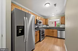 13039 Bridger Dr, Germantown, MD 20874 - Photo 23
