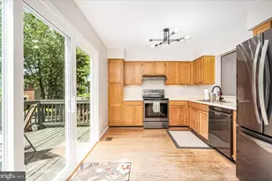 18123 Homeland Dr, Olney, MD 20832 - Photo 15
