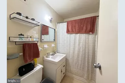 10201 Grosvenor Place #320, Rockville, MD 20852 - Photo 19