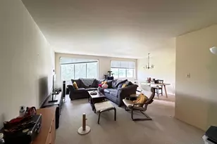 10201 Grosvenor Pl, Rockville, MD 20852 - Photo 7
