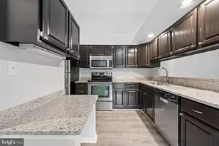 12209 Eagles Nest Ct, Germantown, MD 20874 - Photo 9