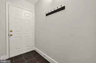 20208 Shipley Terrace, Germantown, MD 20874 - Photo 5