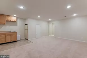 127 Autumn Wind Way, Rockville, MD 20850 - Photo 23