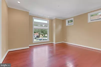 7607 Newmarket Drive, Bethesda, MD 20817 - Photo 5