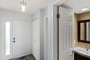 20042 Hob Hill Way, Montgomery Village, MD 20886 - Photo 3