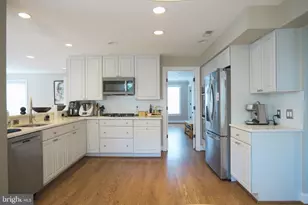 4536 Fairfield Dr, Bethesda, MD 20814 - Photo 13