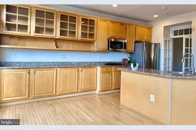 6130 Stonehenge #7, North Bethesda, MD 20852 - Photo 5