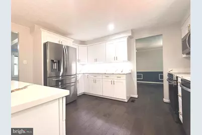 20345 Watkins Meadow Drive, Germantown, MD 20876 - Photo 9