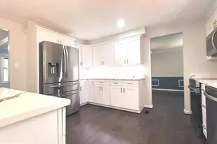 20345 Watkins Meadow Dr, Germantown, MD 20876 - Photo 9