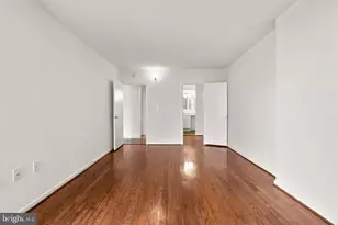 4242 East-West Hwy, Bethesda, MD 20815 - Photo 7