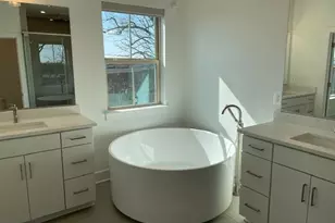 10129 Dalmatian, Rockville, MD 20850 - Photo 17