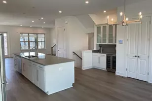 10129 Dalmatian, Rockville, MD 20850 - Photo 5