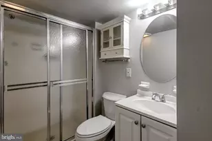 2334 Sun Valley Cir, Silver Spring, MD 20906 - Photo 23