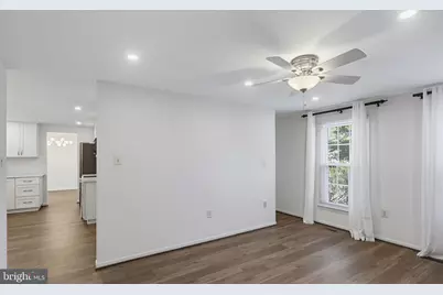18904 Blue Heron Lane, Gaithersburg, MD 20879 - Photo 23