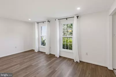 18904 Blue Heron Lane, Gaithersburg, MD 20879 - Photo 13