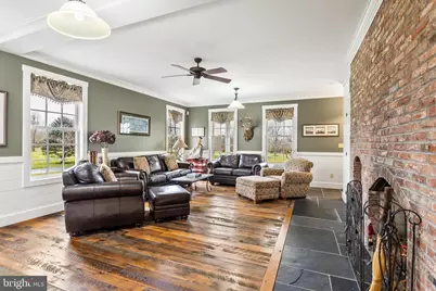 21100 W Offutt Road, Poolesville, MD 20837 - Photo 15