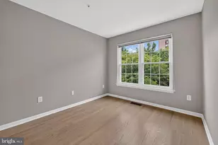 9756 Athletic Way, Gaithersburg, MD 20878 - Photo 15