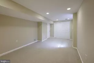 4 Ritchfield Ct, Rockville, MD 20850 - Photo 37