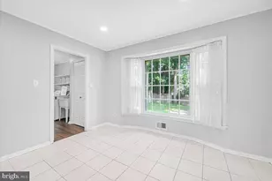 8403 Postoak Rd, Potomac, MD 20854 - Photo 13