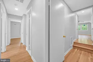 8403 Postoak Rd, Potomac, MD 20854 - Photo 27