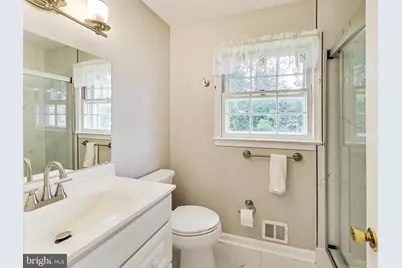 8403 Postoak Road, Potomac, MD 20854 - Photo 19