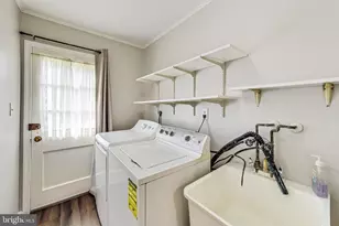 8403 Postoak Rd, Potomac, MD 20854 - Photo 15