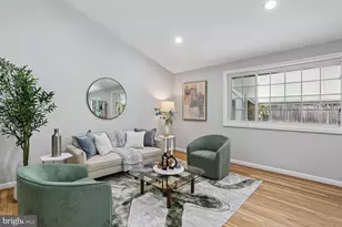 811 Kenbrook Dr, Silver Spring, MD 20902 - Photo 33