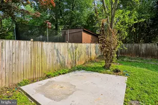 811 Kenbrook Dr, Silver Spring, MD 20902 - Photo 15