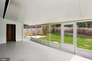 811 Kenbrook Dr, Silver Spring, MD 20902 - Photo 41