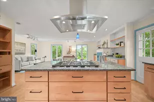 6004 Princeton Ave, Glen Echo, MD 20812 - Photo 19