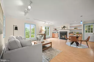 6004 Princeton Ave, Glen Echo, MD 20812 - Photo 11